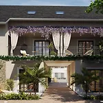 Appartement Winzerhof Mussbach, Ihr Feriendomizil In Der Pfalz *
