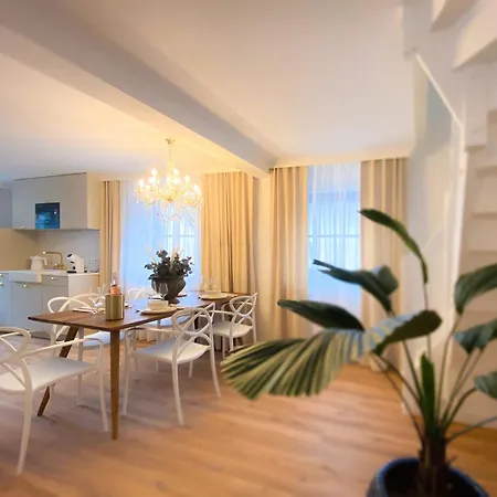 Winzerhof Mussbach, Ihr Feriendomizil In Der Pfalz Appartement *