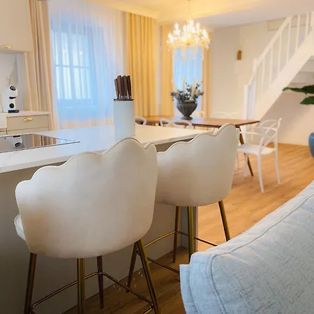 Winzerhof Mussbach, Ihr Feriendomizil In Der Pfalz