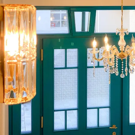 Appartement Winzerhof Mussbach, Ihr Feriendomizil In Der Pfalz *